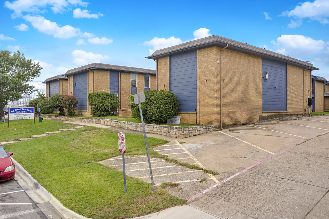 The Clusters Apartments - Denton, Texas